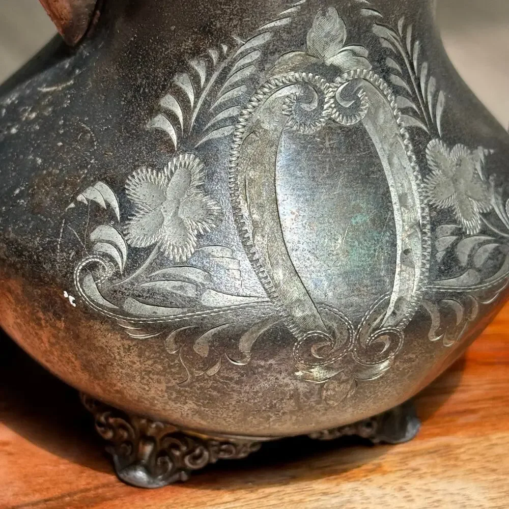 Homan beautiful antique